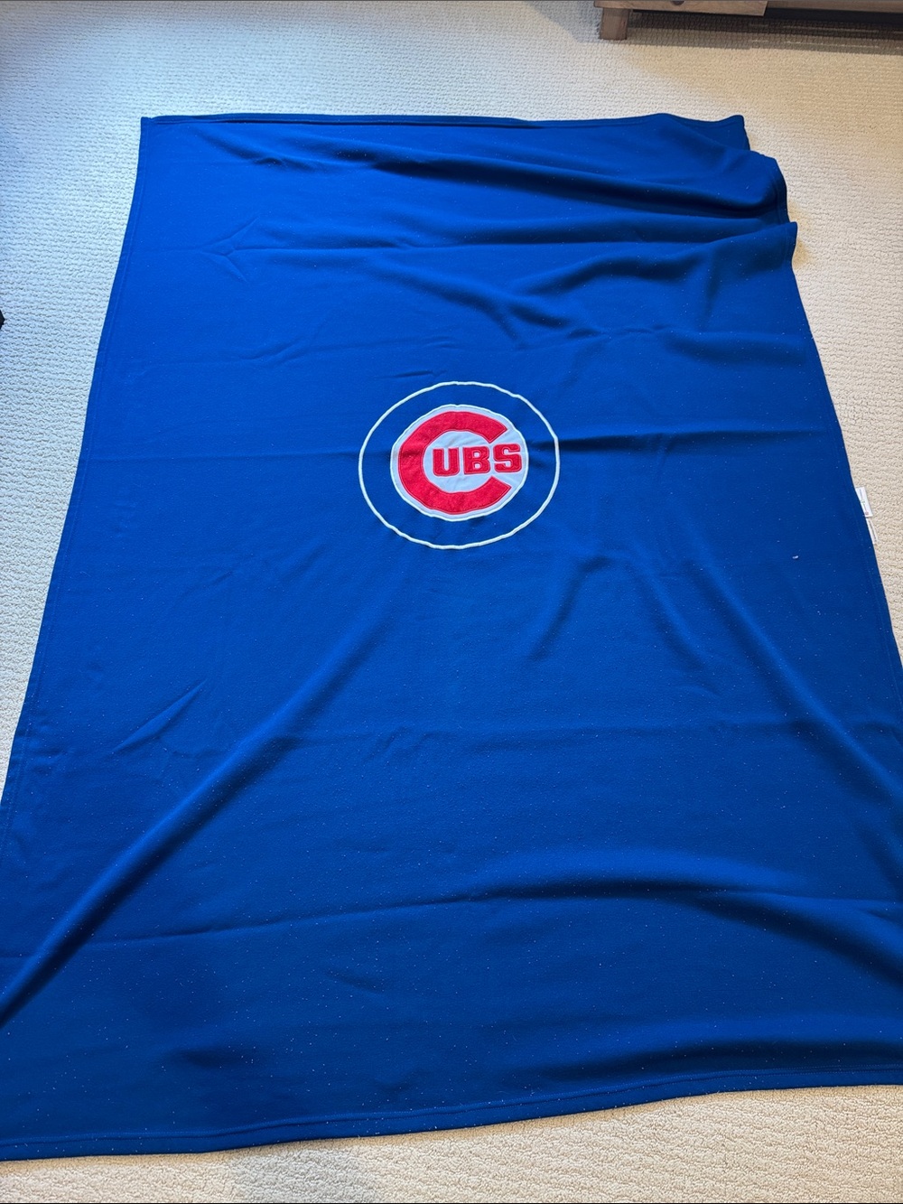 Chicago Cubs Blue Fleece Throw Blanket with Team Crest